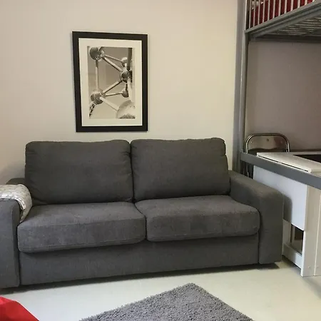 Appartement Sur Cour Au Coeur De
